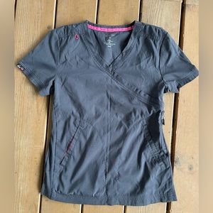 Women’s KoiLite Scrub Top Size S